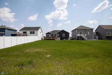 2025_0526MayHagenHouse_BackYard-2.jpg