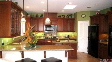 Spacious gorgeous kitchen with granite counters an