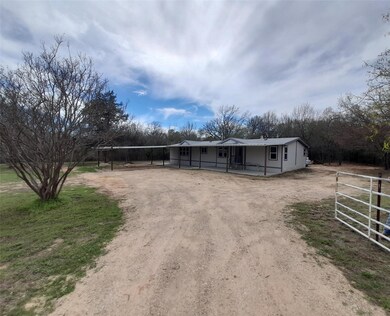 129 Harold Ln, Weatherford, TX 76085 - photo 2