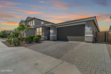 12406 W Citrus Way, Litchfield Park, AZ 85340 - photo 2