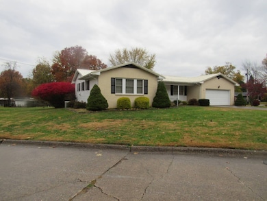 157 E Thistle Ct, New Martinsville, WV 26155 - photo 2