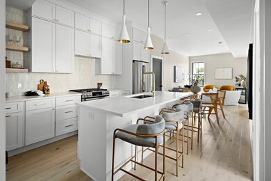 51 Crescent Ave unit PH8, Chelsea, MA 02150 - photo 3