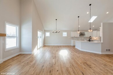 1014 Oak Grove Ct, Crown Point, IN 46307 - photo 4