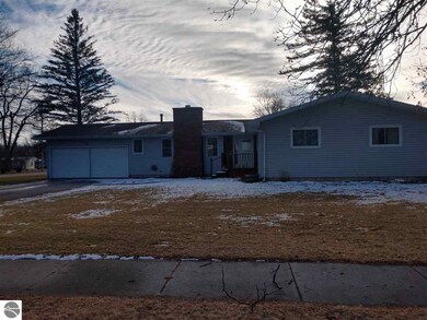 412 E Michigan Ave, Au Gres, MI 48703 - photo 5