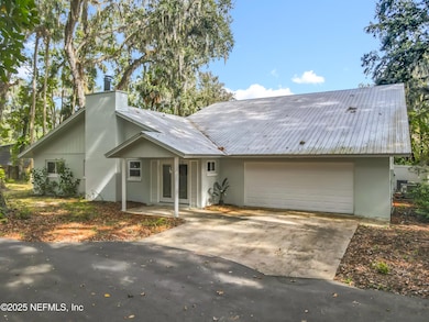 555 Wildwood Drive-9