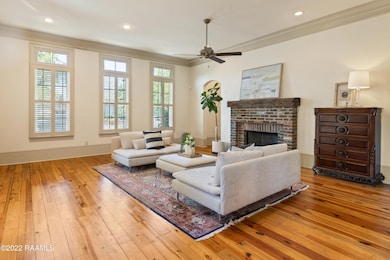 405 Arabella Lafayette-3