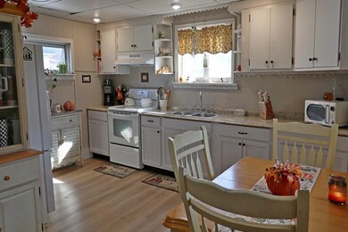 48 Allen St, Rutland, VT 05701 - photo 6