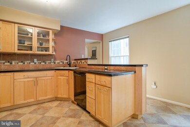 6016 Flywheel Ct, Columbia, MD 21044 - photo 5