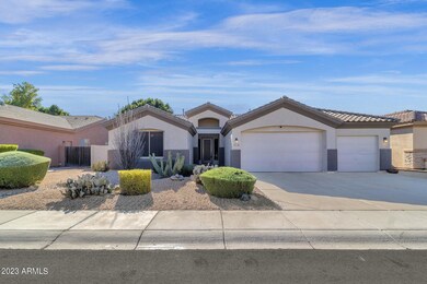 2-web-or-mls-2149-e-winchester-way