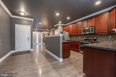 2137 Danville Dr, Pennsburg, PA 18073 - photo 6