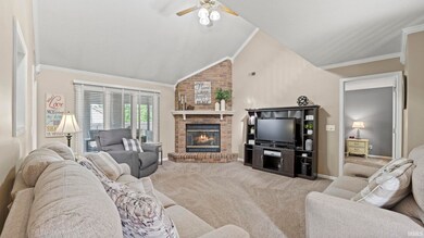 13909 Metea Ct, Leo, IN 46765 - photo 6