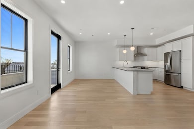 116 Moore St unit 307, Boston, MA 02128 - photo 2