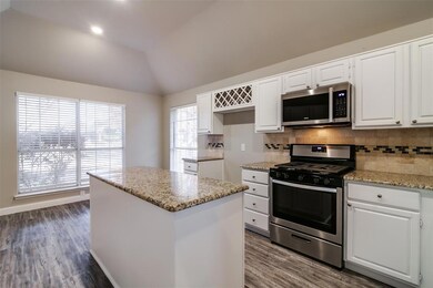 6014 Hawkeye Rd, Rowlett, TX 75089 - photo 6