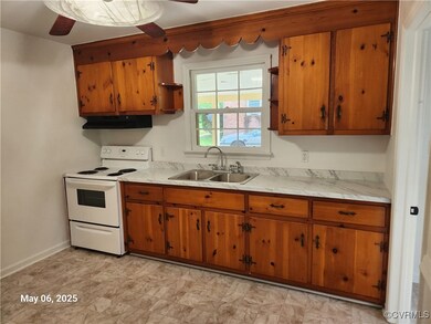 25006 Pinecroft Rd, North Dinwiddie, VA 23803 - photo 5