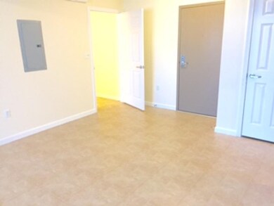 20 Sentinel Ct unit 302, Manchester, NH 03103 - photo 7