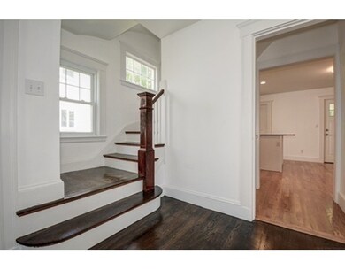 18 Pine Ridge Rd, Mattapan, MA 02126 - photo 2