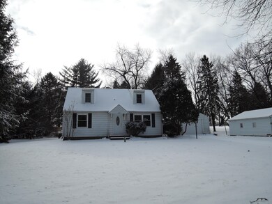 1945 W F Ave