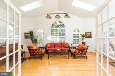 8701 Marburg Manor Dr, Lutherville Timonium, MD 21093 - photo 6