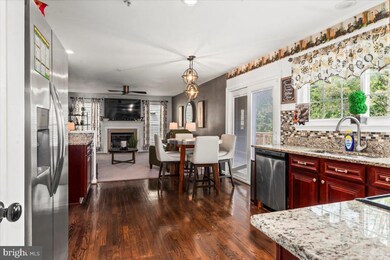 16308 Eddinger Rd, Bowie, MD 20716 - photo 7