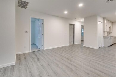 3232 SW 46th St, Oklahoma City, OK 73119 - photo 4