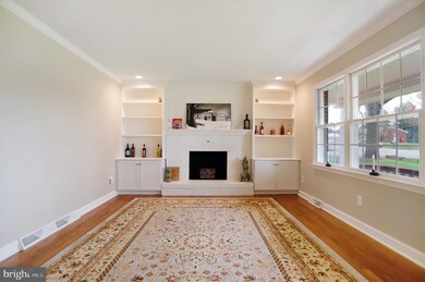 13907 Long Ridge Dr, Hagerstown, MD 21742 - photo 5