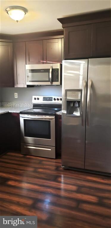 1112 Castlehaven Ct, Capitol Heights, MD 20743 - photo 4