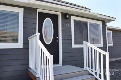 1004 2nd St, Asotin, WA 99402 - photo 2