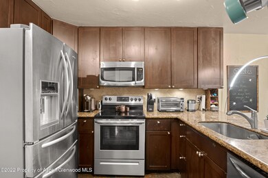 7204ElkRunDr_DASH_22111404