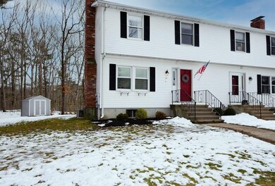14 Pleasant View Park unit 14, Rockland, MA 02370 - photo 2