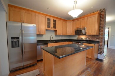 Kitchen / Eating Area