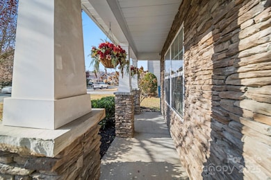 215 Lind Point Ln, Monroe, NC 28110 - photo 3