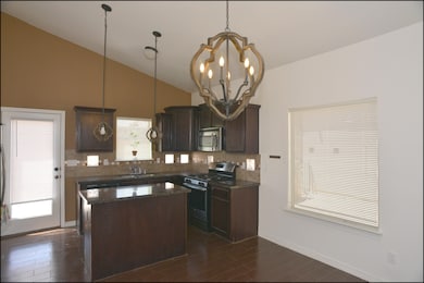 13582 Everingham Dr, Horizon City, TX 79928 - photo 7