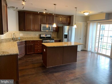 11838 Little Seneca Pkwy, Germantown, MD 20876 - photo 5