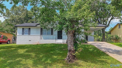 629 Dawson Terrace NW, Huntsville, AL 35811 - photo 2