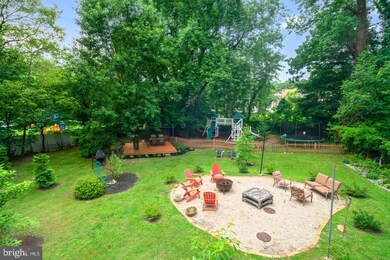 461 E Locust Ave, Philadelphia, PA 19144 - photo 2