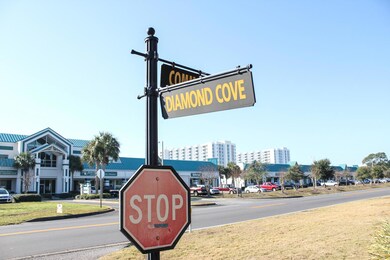 Turn onto Diamond Cove