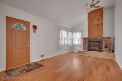 12 Orchard Ave E, Holmdel, NJ 07733 - photo 4