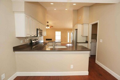 Towne ln 12