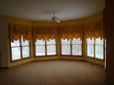 251 Mae St, Logan, OH 43138 - photo 3