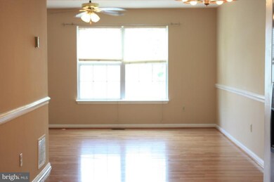 8869 Goose Landing Cir, Columbia, MD 21045 - photo 5