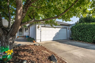 929 Brandi Way, Central Point, OR 97502 - photo 3