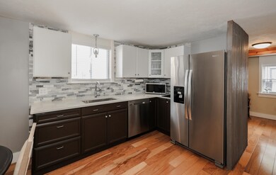 77 Whitney St, Nashua, NH 03064 - photo 5