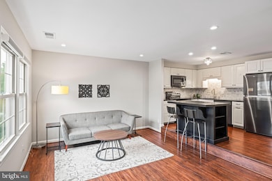 96 N Bedford St unit B, Arlington, VA 22201 - photo 3