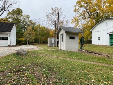 848 Mount Zion Rd, Bucyrus, OH 44820 - photo 2