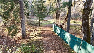 95 Barton Rd, Glendale, OR 97442 - photo 3