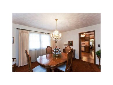 Formal Dining Room.