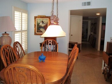 9706 W Cottonwood Dr, Sun City, AZ 85373 - photo 4