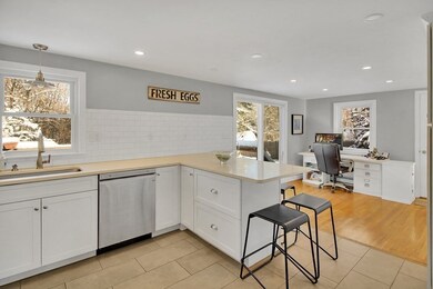 401 Beechwood St, Cohasset, MA 02025 - photo 6