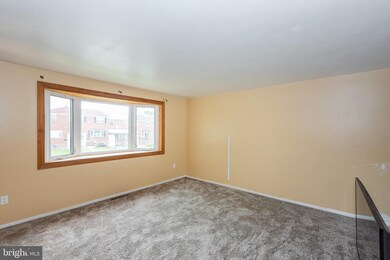 923 Regina Dr, Halethorpe, MD 21227 - photo 5