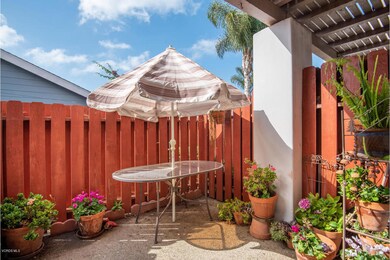 61 W Harrison Ave-005-006-Patio-MLS_Size